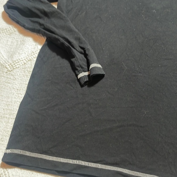 Gymshark Men's Size Small Black Long Sleeve White Logo T-Shirt - Picture 7 of 7